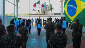 ATUALIDADE DAS ESCOLAS CÍVICO-MILITARES
