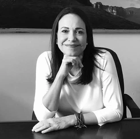 MARIA CORINA MACHADO, A MULHER QUE ENFRENTOU O CHAVISMO