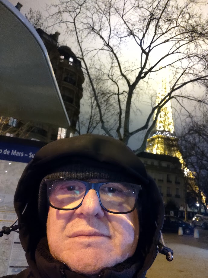 UM ROLÊ DE FÉRIAS POR LONDRES E PARIS