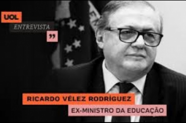 Entrevista à UOL. 